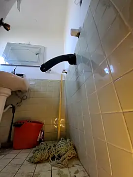 Snapshot of Ricorry@xh chatting on March 13, 2026, 11:43 pm Ricorryxh online show from March 13, 2026, 11:43 pm