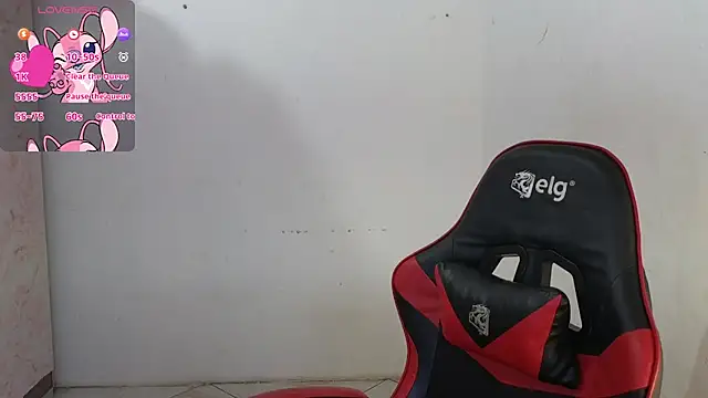 Snapshot of ElisaBoyer chatting on April 16, 2026, 5:03 pm ElisaBoyer online show from April 16, 2026, 5:03 pm