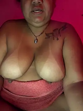 Carlabrasileira online show from September 10, 2025, 9:03 pm