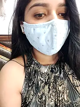 Snapshot of Gloie4u chatting on March 3, 2025, 8:43 pm Gloie4u online show from March 3, 2025, 8:43 pm