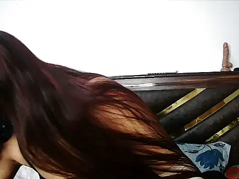 Snapshot of Gloie4u chatting on November 11, 2025, 3:56 am Gloie4u online show from November 11, 2025, 3:56 am