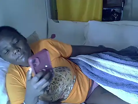 Snapshot of Sweetreena chatting on March 25, 2026, 11:47 pm Sweetreena online show from March 25, 2026, 11:47 pm