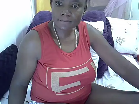 Sweetreena online show from May 30, 2026, 3:24 am