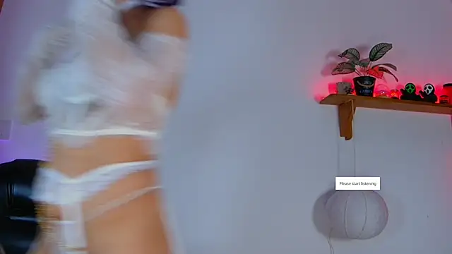 vayolett01 dakotta online show from October 15, 2025, 3:27 am