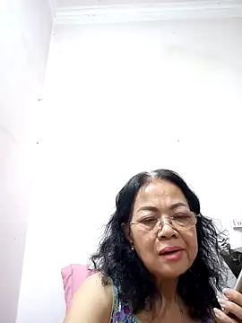 Snapshot of Hotestlove chatting on March 22, 2025, 8:29 am Hotestlove online show from March 22, 2025, 8:29 am