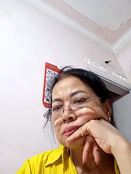 Snapshot of Hotestlove chatting on September 30, 2025, 2:28 am Hotestlove online show from September 30, 2025, 2:28 am