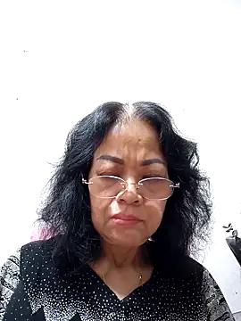 Snapshot of Hotestlove chatting on March 21, 2025, 10:28 pm Hotestlove online show from March 21, 2025, 10:28 pm