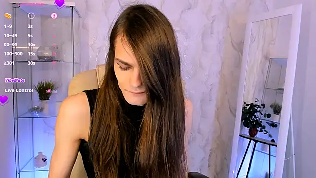 Snapshot of Will_Will_ chatting on November 24, 2025, 8:31 pm Will Will online show from November 24, 2025, 8:31 pm