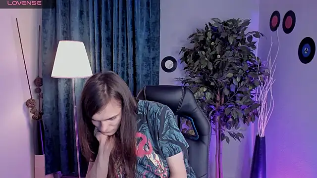 Snapshot of Will_Will_ chatting on February 27, 2026, 9:47 pm Will Will online show from February 27, 2026, 9:47 pm