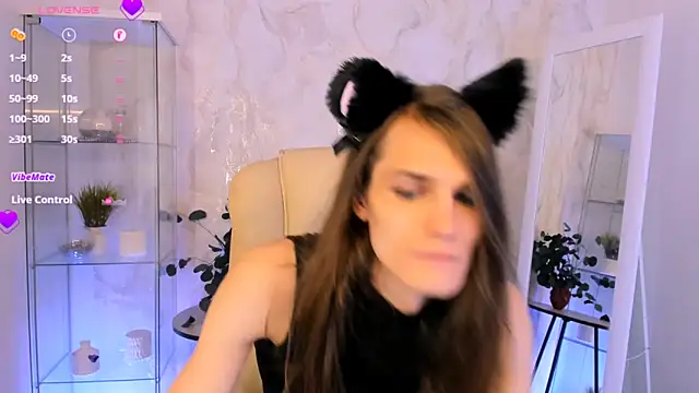 Snapshot of Will_Will_ chatting on November 21, 2025, 7:29 am Will Will online show from November 21, 2025, 7:29 am