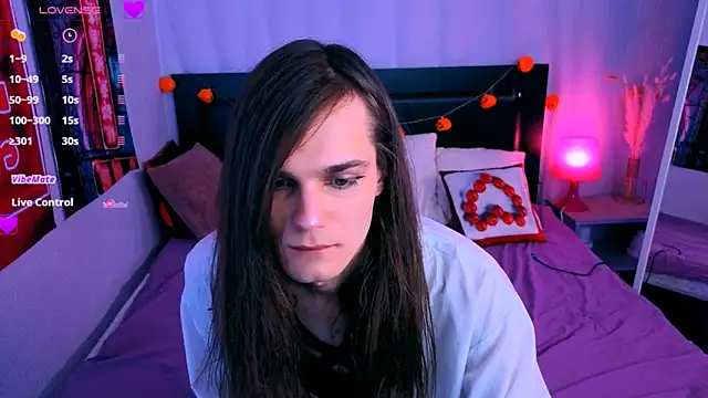 Snapshot of Will_Will_ chatting on November 8, 2025, 2:31 pm Will Will online show from November 8, 2025, 2:31 pm