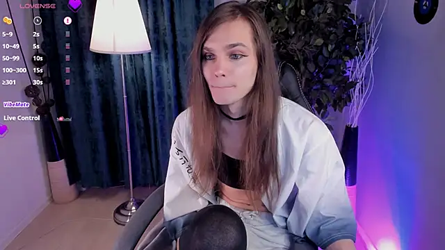 Snapshot of Will_Will_ chatting on February 15, 2026, 10:20 pm Will Will online show from February 15, 2026, 10:20 pm