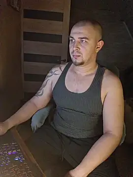 Foxyshaved online show from January 11, 2026, 6:20 am