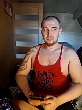 Foxyshaved online show from March 13, 2026, 5:12 am