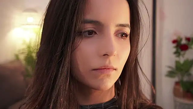 Snapshot of Raychell_Black chatting on March 27, 2026, 5:14 pm Raychell Black online show from March 27, 2026, 5:14 pm