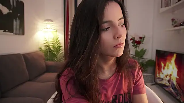 Snapshot of Raychell_Black chatting on March 12, 2026, 4:44 pm Raychell Black online show from March 12, 2026, 4:44 pm