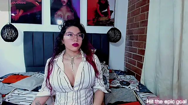 kyliejenner hot online show from January 12, 2026, 3:35 am