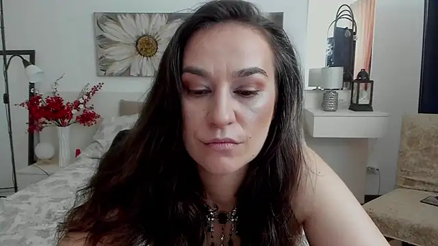 JoyCasidy online show from June 14, 2026, 11:33 am