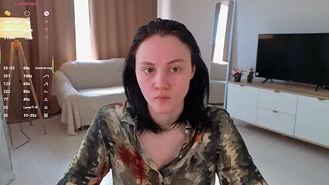 MaryCoopeer online show from May 1, 2026, 5:12 am