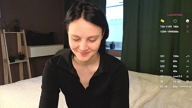 Snapshot of MaryCoopeer chatting on October 27, 2025, 5:08 am MaryCoopeer online show from October 27, 2025, 5:08 am