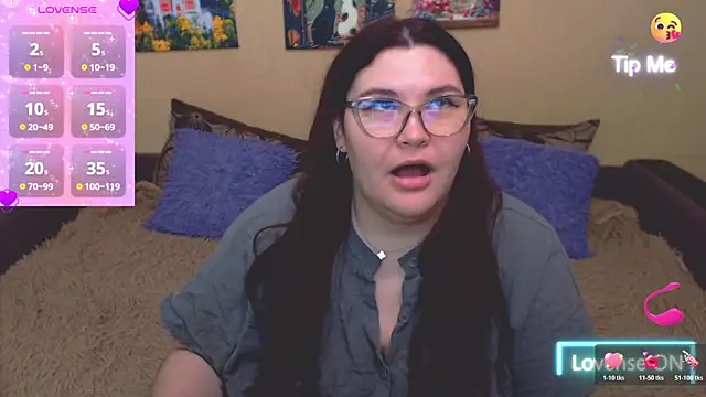JuliaKeln online show from May 30, 2026, 7:08 pm