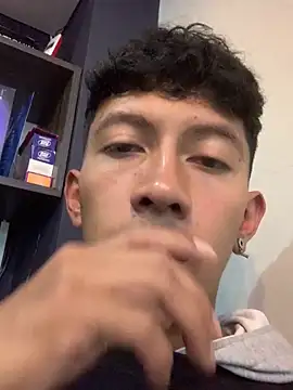 Snapshot of Chocolatito26 chatting on February 21, 2025, 10:04 pm Chocolatito26 online show from February 21, 2025, 10:04 pm