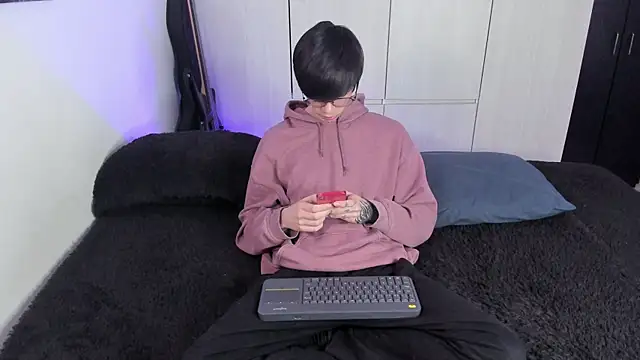 Aventure Twinks online show from January 29, 2025, 5:24 pm