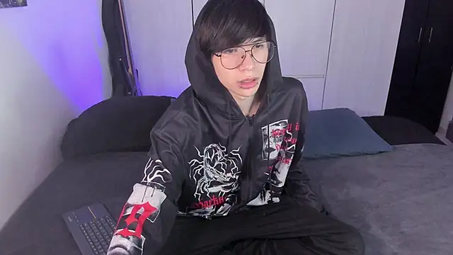 Aventure Twinks online show from January 24, 2025, 11:48 am