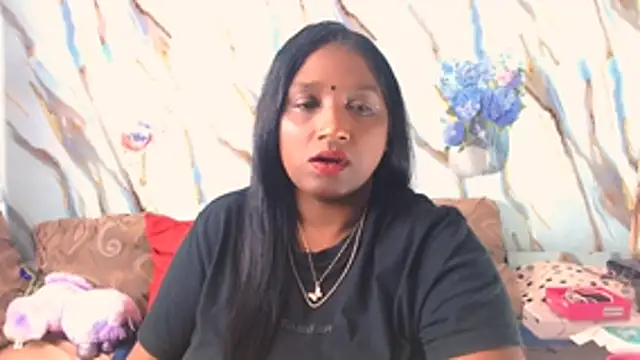 Snapshot of Indian_tracy chatting on April 7, 2026, 8:16 am Indian tracy online show from April 7, 2026, 8:16 am