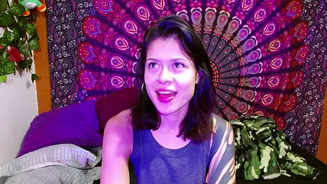 Snapshot of AbbySccott chatting on February 15, 2025, 12:01 pm AbbySccott online show from February 15, 2025, 12:01 pm