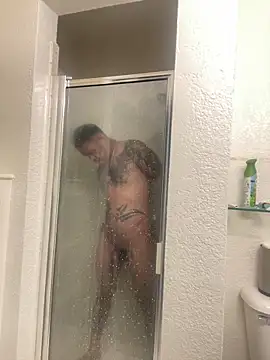 Snapshot of RoodoggXL chatting on February 28, 2025, 3:37 am RoodoggXL online show from February 28, 2025, 3:37 am