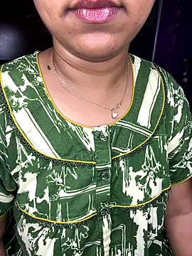 kannadatelugugirl online show from October 9, 2025, 1:06 am