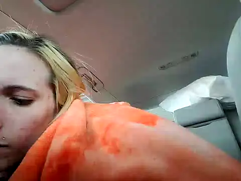 SmokeShow686 online show from March 22, 2025, 6:25 pm