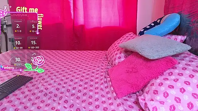 tatiana big ass boobs online show from April 24, 2026, 9:28 pm