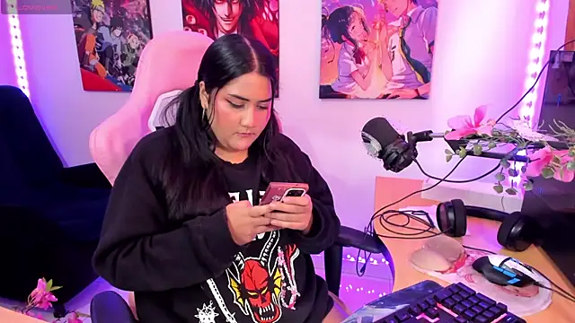 Snapshot of haru_u2 chatting on February 22, 2025, 5:24 pm haru u2 online show from February 22, 2025, 5:24 pm