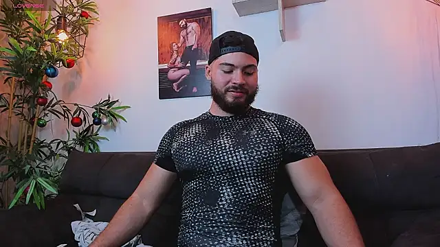 SebastianVilla  online show from March 28, 2026, 11:06 pm