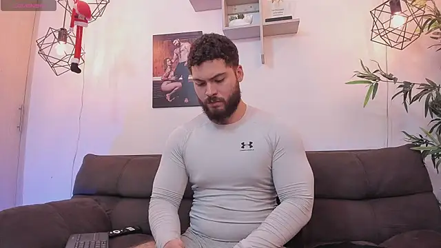 SebastianVilla  online show from January 16, 2026, 10:58 pm