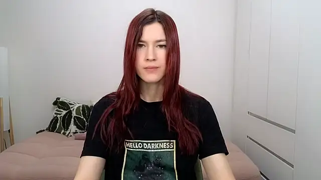 AliciaNewell online show from December 20, 2025, 5:10 am