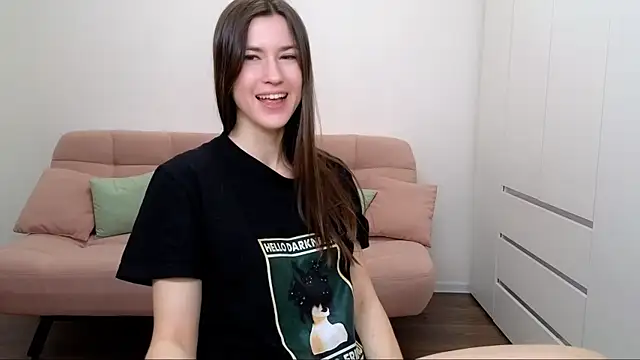 Snapshot of AliciaNewell chatting on February 25, 2025, 8:58 am AliciaNewell online show from February 25, 2025, 8:58 am