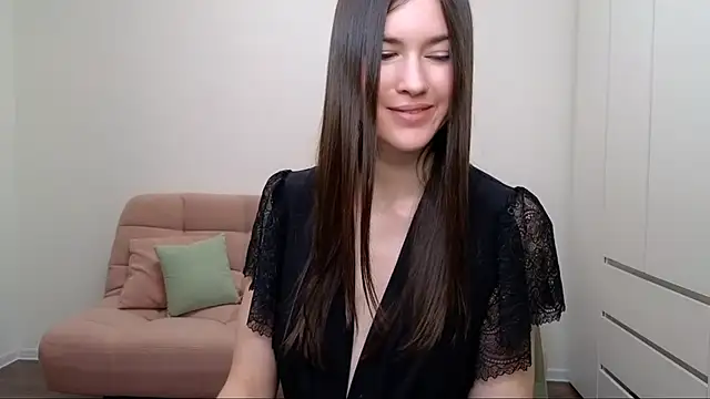 Snapshot of AliciaNewell chatting on March 9, 2025, 2:21 pm AliciaNewell online show from March 9, 2025, 2:21 pm
