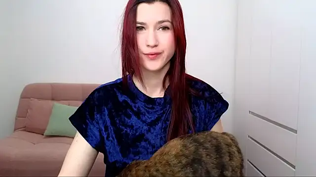 Snapshot of AliciaNewell chatting on September 25, 2025, 6:19 am AliciaNewell online show from September 25, 2025, 6:19 am