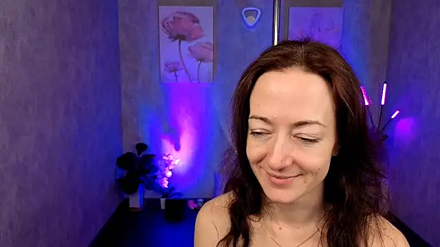 Snapshot of kimberlyray777 chatting on February 7, 2025, 2:15 pm kimberlyray777 online show from February 7, 2025, 2:15 pm
