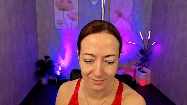 Snapshot of kimberlyray777 chatting on February 4, 2025, 8:56 am kimberlyray777 online show from February 4, 2025, 8:56 am