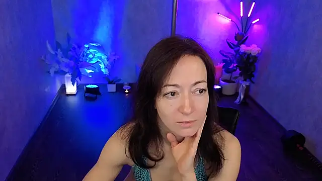 kimberlyray777 online show from February 18, 2026, 6:44 am