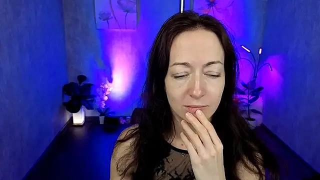 Snapshot of kimberlyray777 chatting on March 3, 2025, 9:34 am kimberlyray777 online show from March 3, 2025, 9:34 am