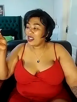 KINKYTEE20 online show from December 4, 2025, 9:47 pm