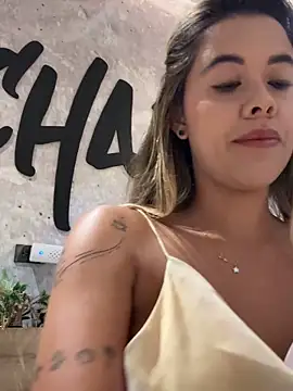 Emilia Bakerr online show from May 17, 2026, 6:52 pm