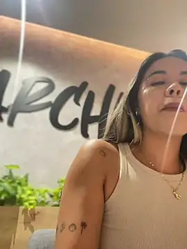 Emilia Bakerr online show from January 21, 2025, 5:41 pm