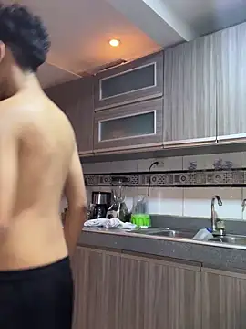 huge armound online show from October 26, 2025, 1:28 am