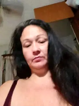 Snapshot of sweetkitty111 chatting on February 14, 2026, 5:24 pm sweetkitty111 online show from February 14, 2026, 5:24 pm